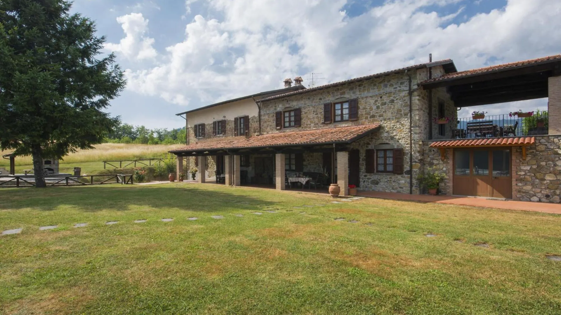 Holiday Home La Fenice By Interhome Camporgiano